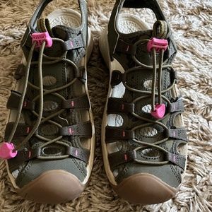 KEEN Waterproof Slip On Hiking Sandals